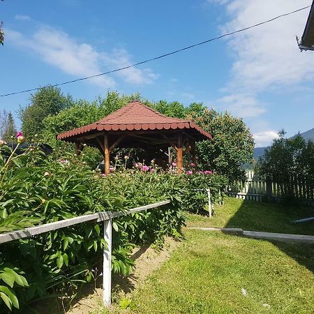 Апартаменти Apartament Tiatim Ватра-Дорней Екстер'єр фото