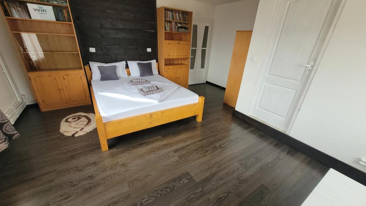 Апартаменти Apartament Tiatim Ватра-Дорней Екстер'єр фото