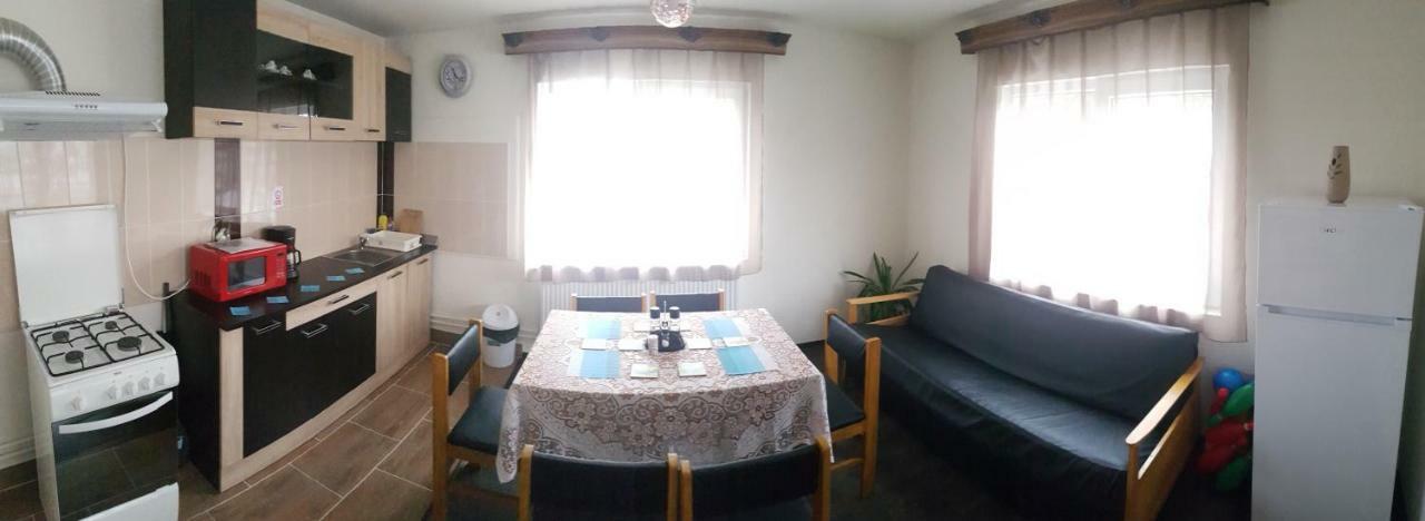 Апартаменти Apartament Tiatim Ватра-Дорней Екстер'єр фото